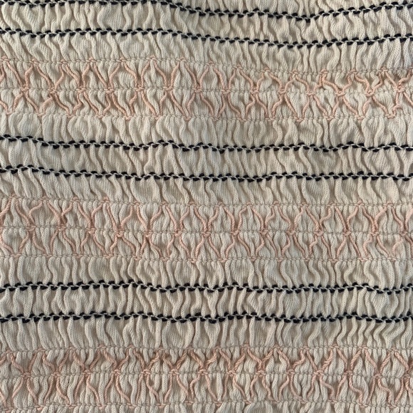 NWT AEO American Eagle Smocked Crop Tube Top M - Picture 3 of 4